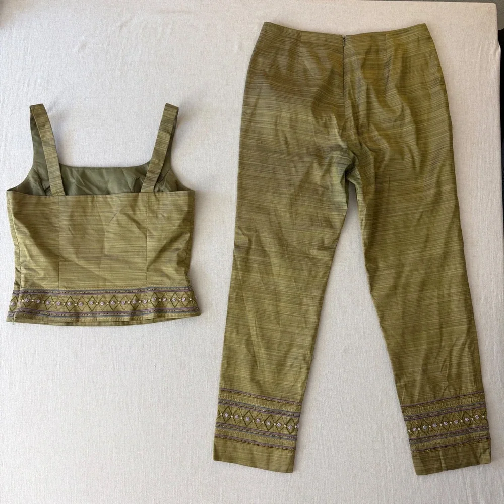 Muse 2 Piece Pant Set Womens 8 Green 100% Silk Beaded Embroidered Crop Top Pants